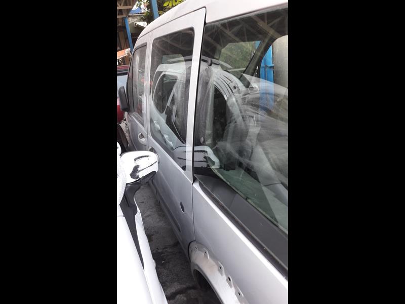 2010 ford connect çıkma gri sol kapı
