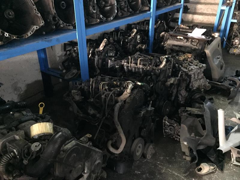 Ford fiesta 1.6 komple benzinli motor